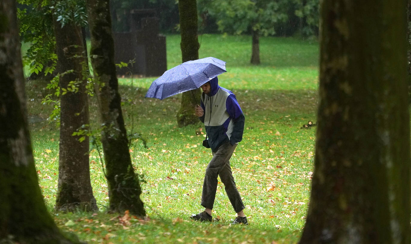 Fotos: Éxito de visitantes en Chillida Leku en vísperas de un aniversario muy especial