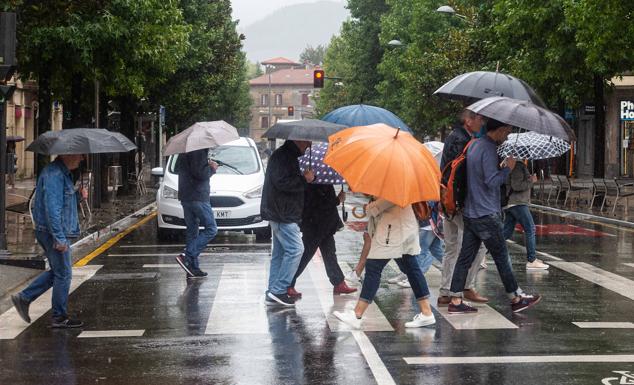 Fotos: Jornada de lluvias intensas en Gipuzkoa