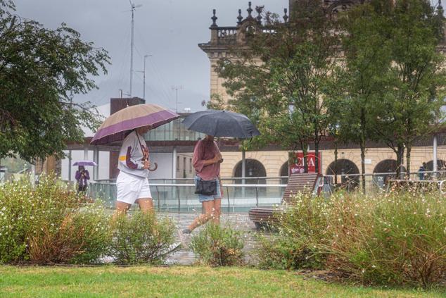 Fotos: Jornada de lluvias intensas en Gipuzkoa