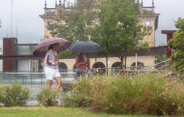 Fotos: Jornada de lluvias intensas en Gipuzkoa