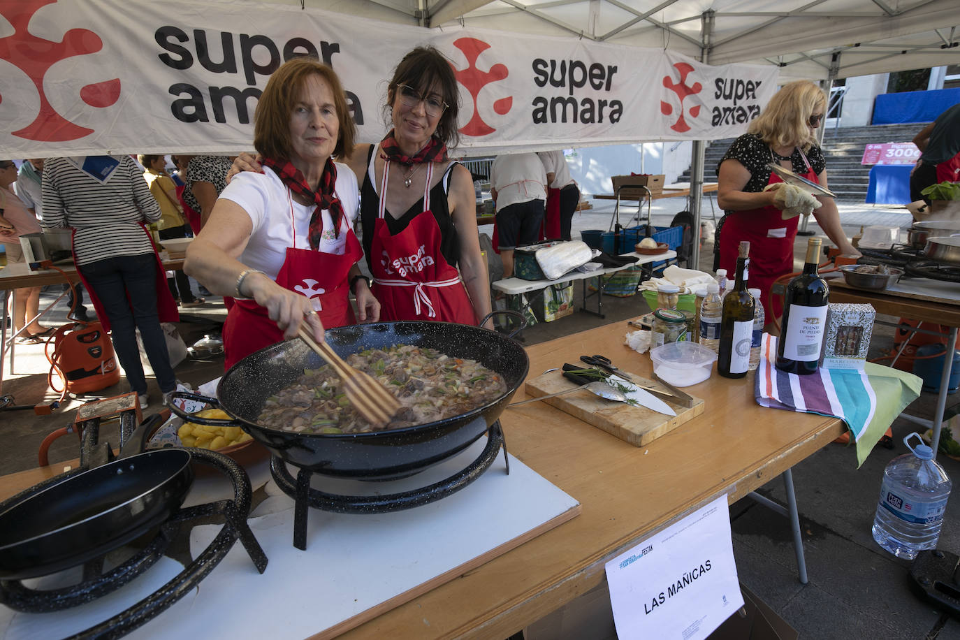 Fotos: Las imágenes del concurso de menestra de cordero