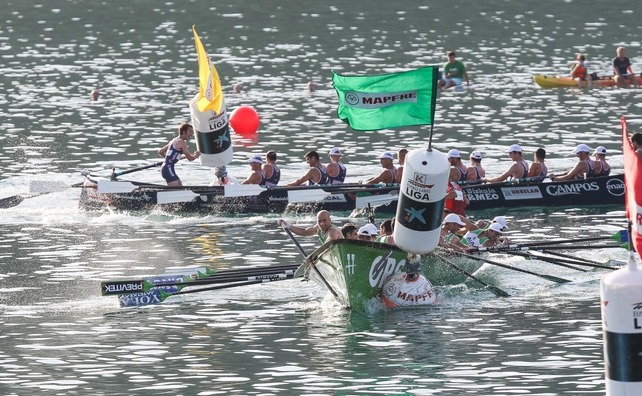 Hondarribia intentará reducir los tres puntos de desventaja que tiene con Urdaibai. 
