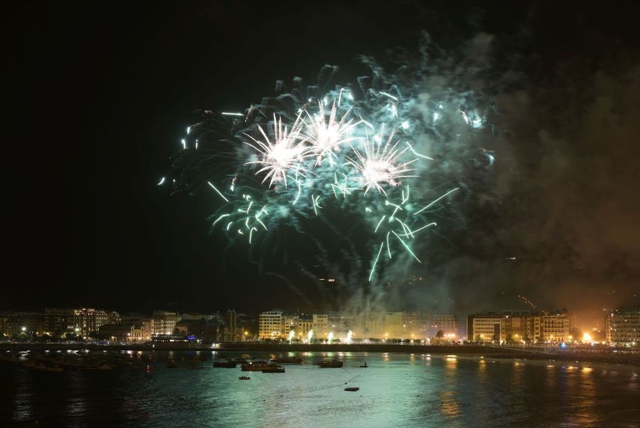 Fotos: Vulcano cierra la Semana Grande donostiarra