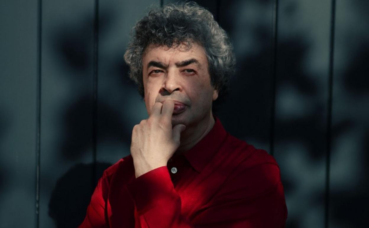 Semyon Bychkov, en una imagen promocional. 