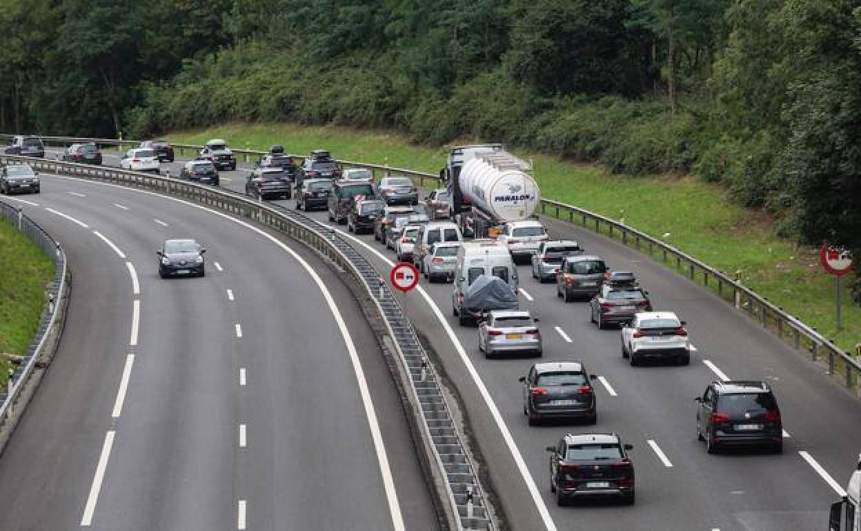 Tráfico: Las retenciones en Biriatou volvieron a colapsar Irun
