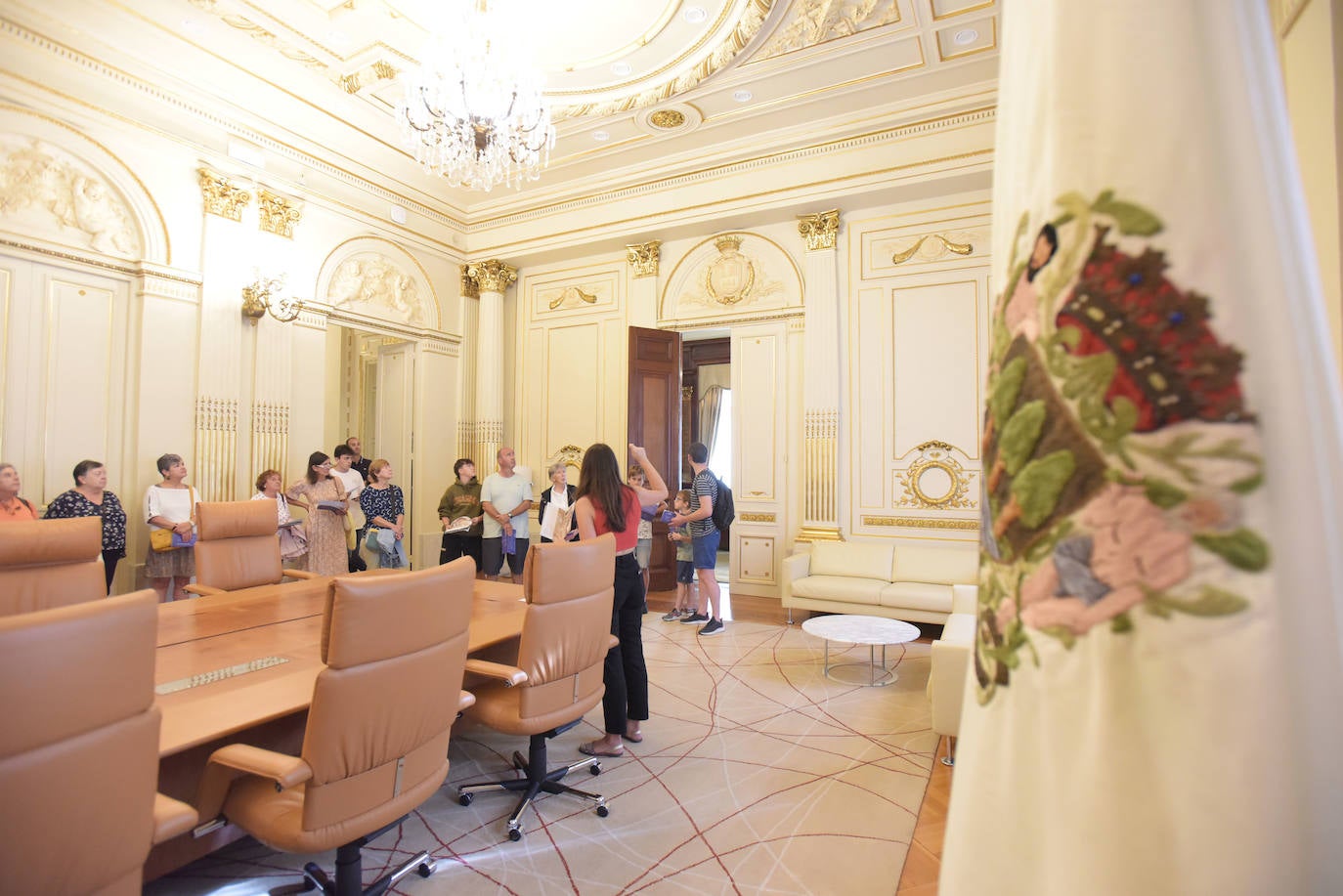 Fotos: La Diputación arranca una nueva jornada de puertas abiertas