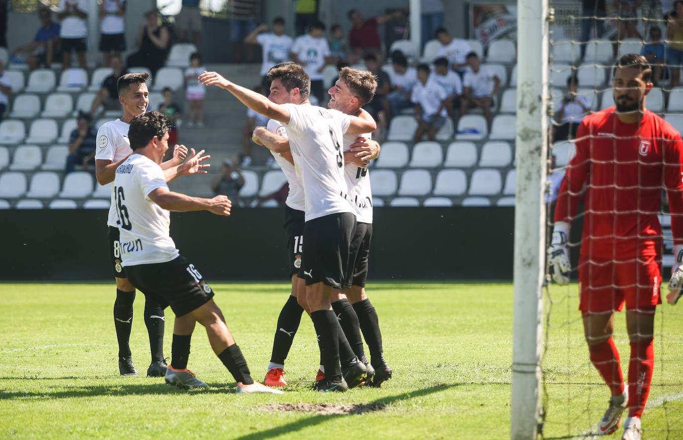 Fotos: El Real Unión arranca la temporada con una victoria