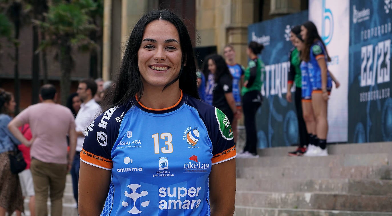 Fotos: Las vikingas del Bera Bera para la temporada 22/23