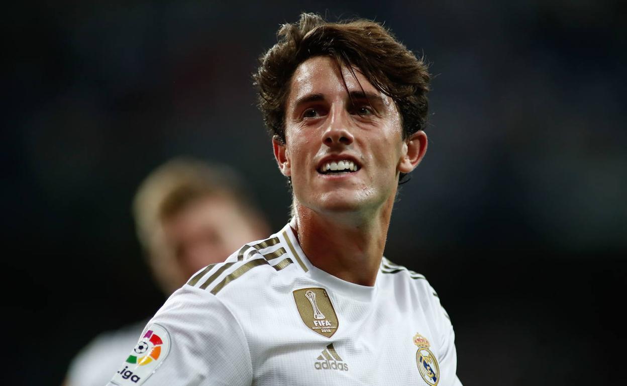 Álvaro Odriozola podría volver a la Real Sociedad.