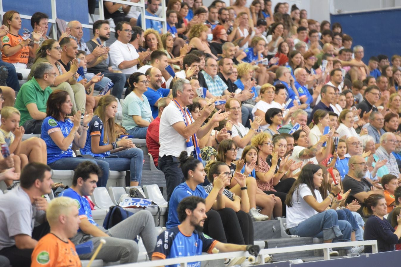 Fotos: Derrota por la mínima en el estreno liguero