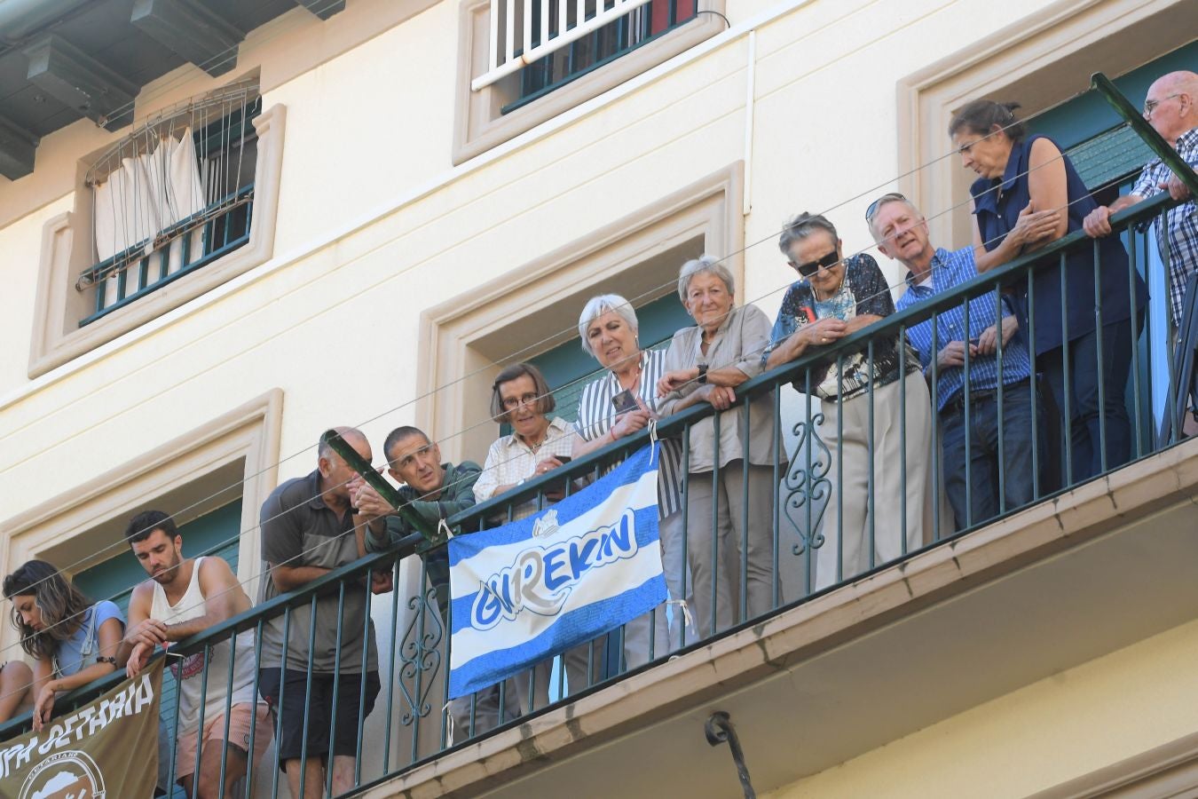 Fotos: Las mejores imágenes del desembarco de Elcano en Getaria