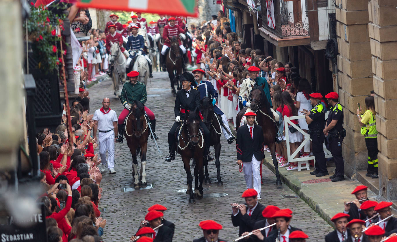 Fotos: Las mejores imágenes del Alarde tradicional