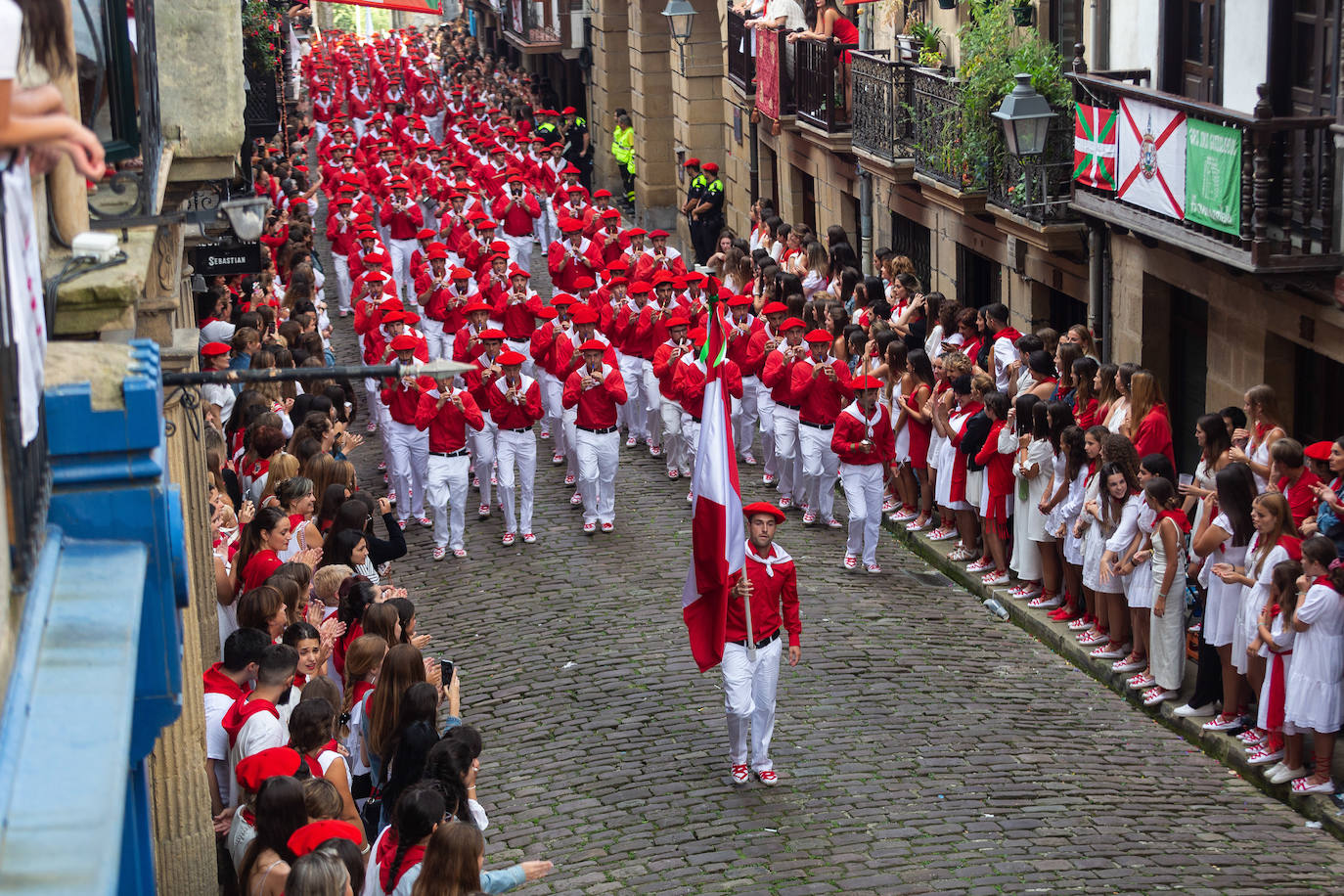 Fotos: Las mejores imágenes del Alarde tradicional