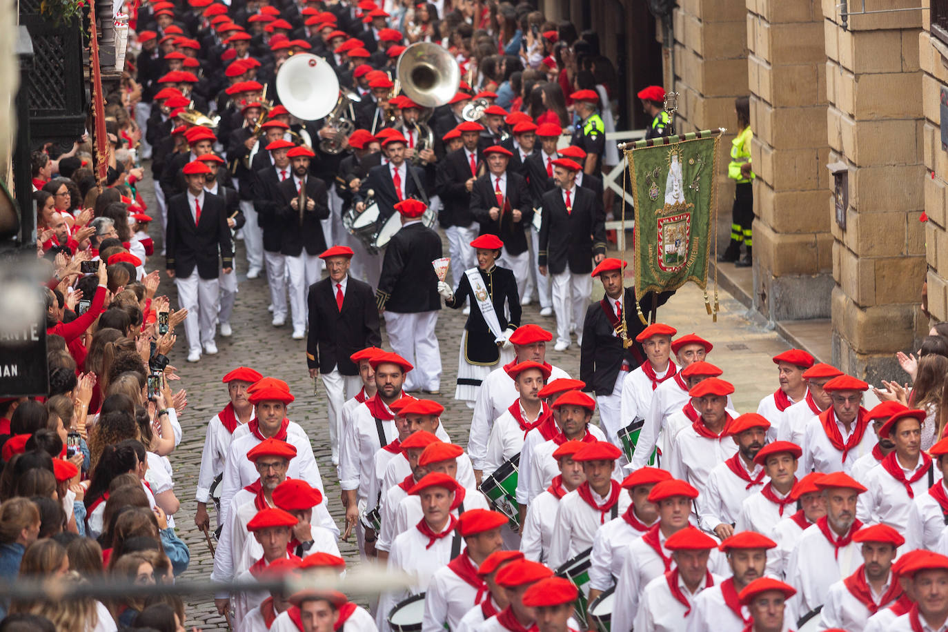Fotos: Las mejores imágenes del Alarde tradicional