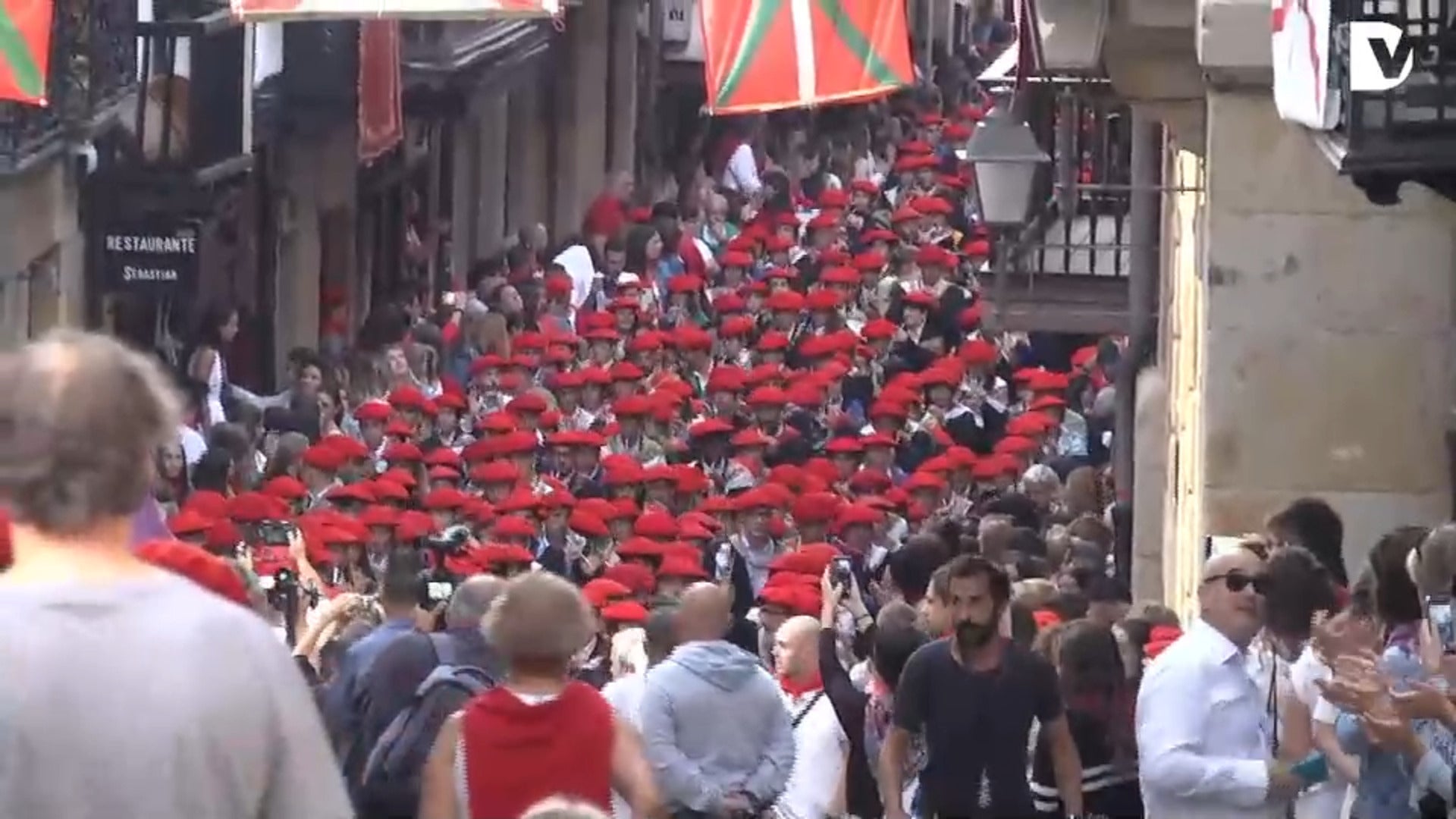 Vídeo completo del desfile de la compañía Jaizkibel en el Alarde de Hondarribia