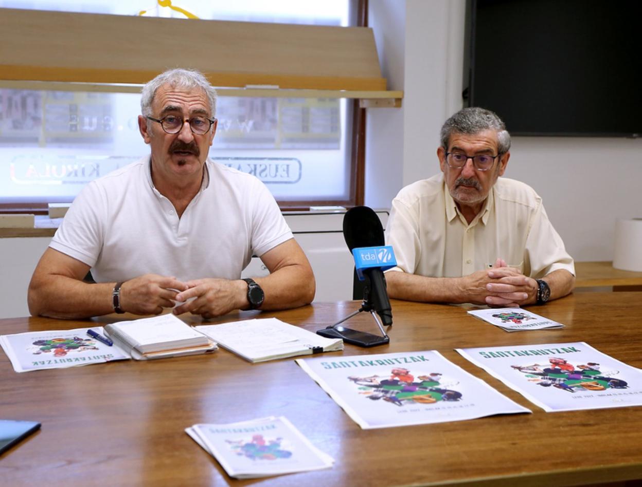 Xanti Val y Jesus Mari Martiarena, en la presentación del programa. 