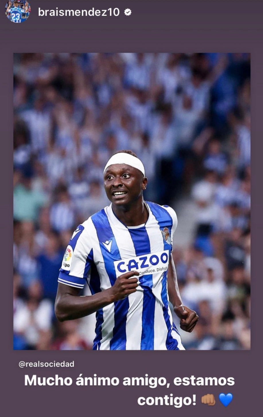 Fotos: La plantilla de la Real Sociedad se vuelca con Sadiq