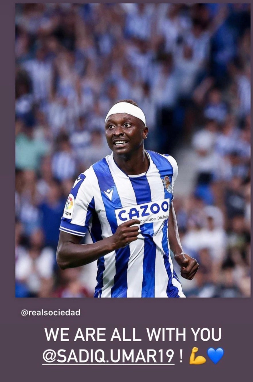 Fotos: La plantilla de la Real Sociedad se vuelca con Sadiq