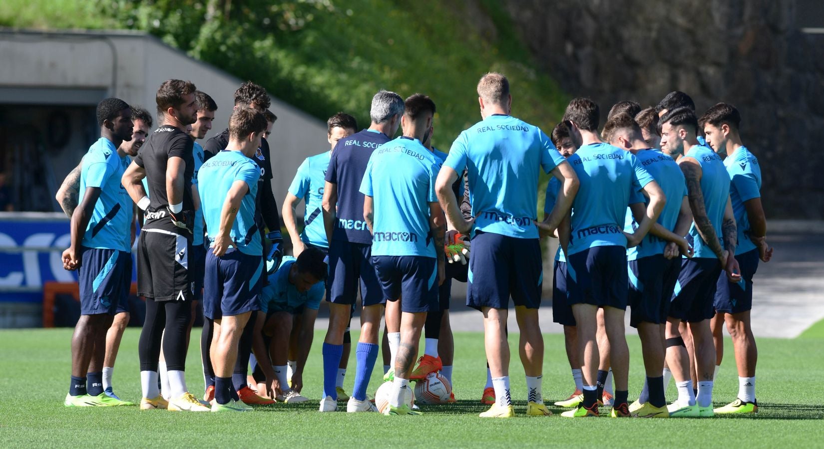 Fotos: La Real Sociedad, preparada para dedicarle la victoria a Sadiq