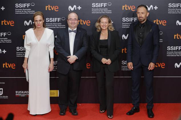 Fotos: Las estrellas brillan en la primera alfombra roja del Zinemaldia