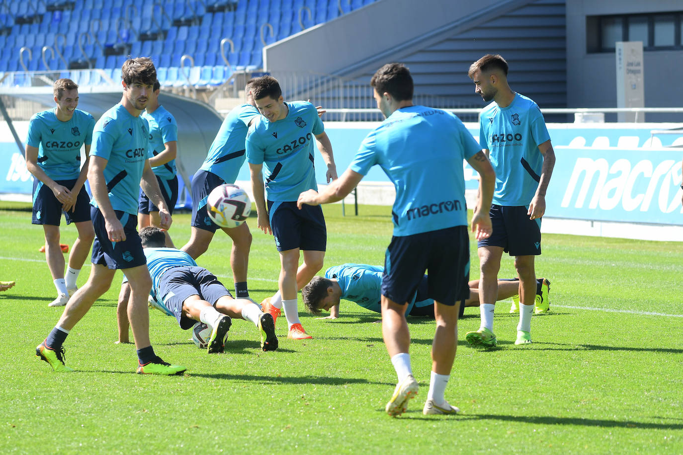 Fotos: Entrenamiento de la Real Sociedad en Zubieta
