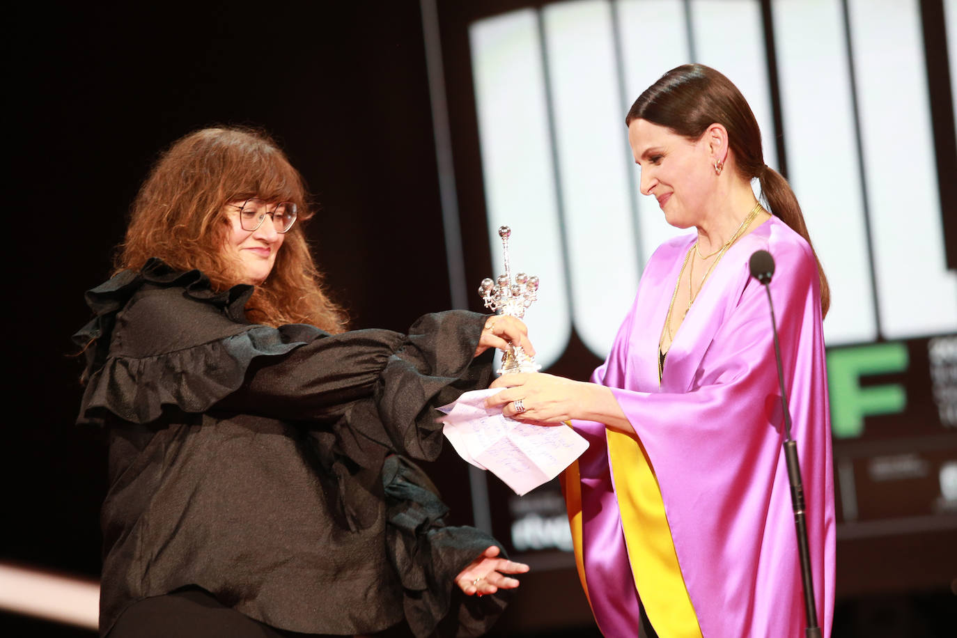 Fotos: Juliette Binoche recibe el Premio Donostia