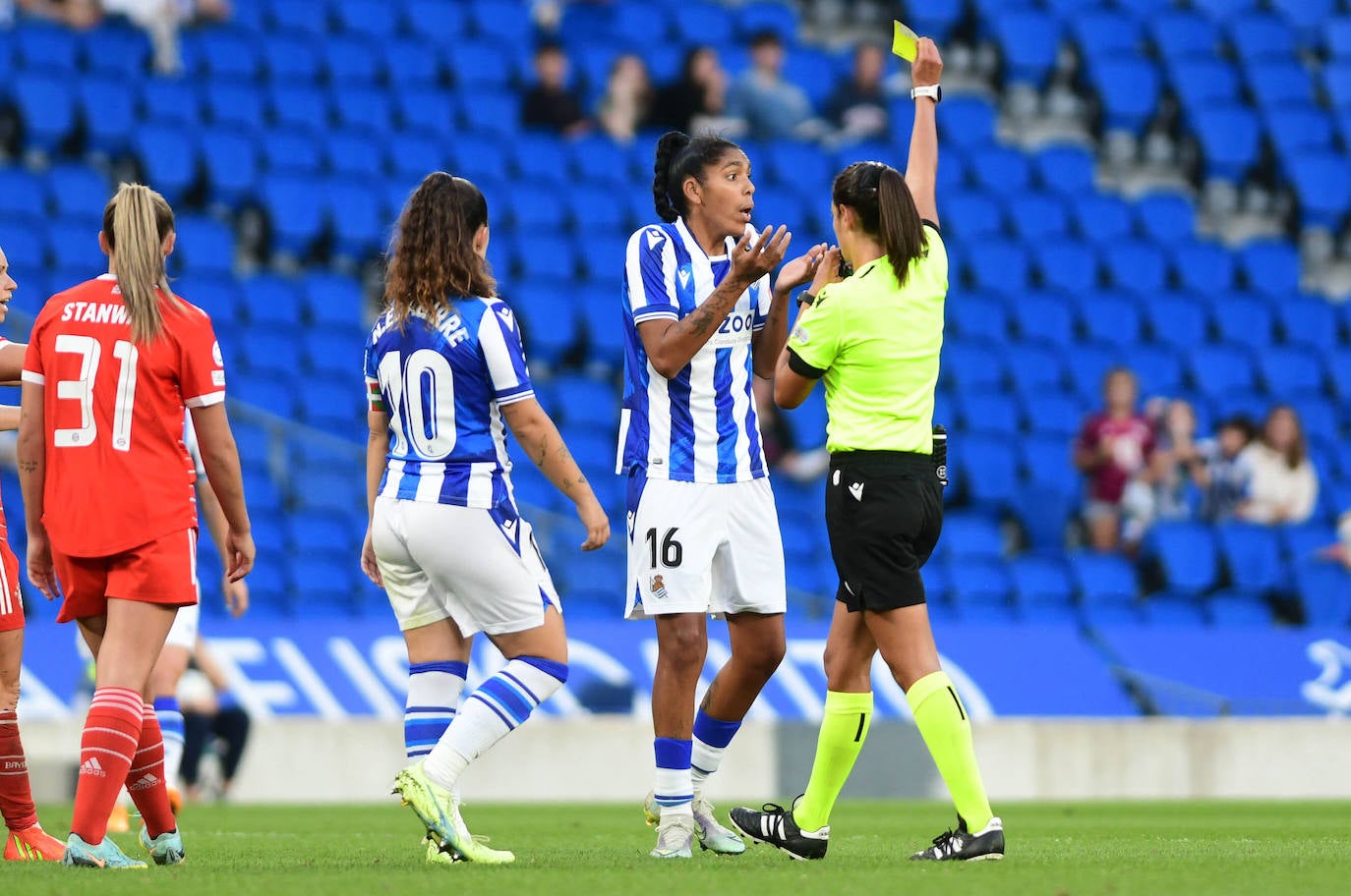 Fotos: El Real Sociedad - Bayern Munich, en imágenes