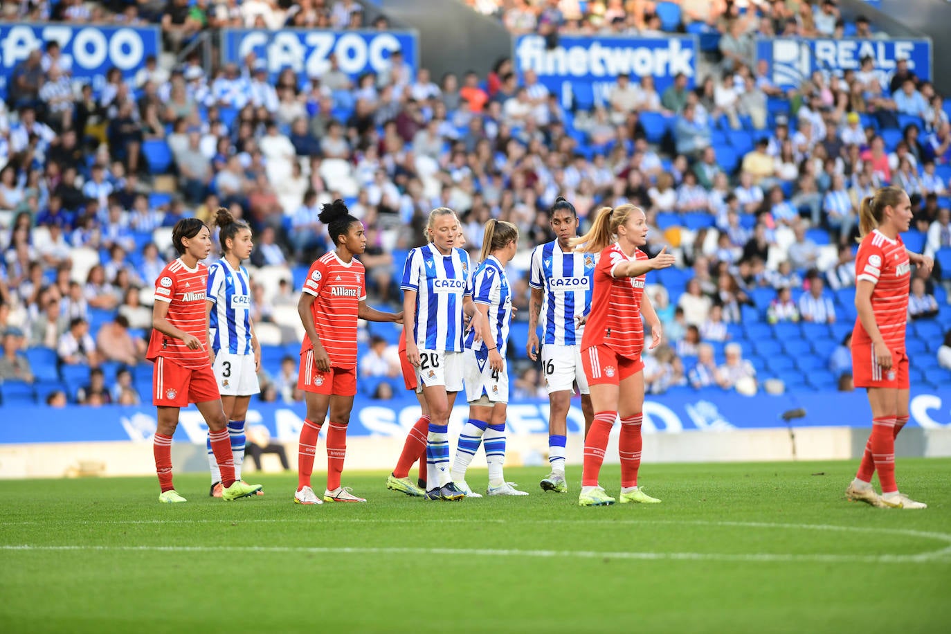 Fotos: El Real Sociedad - Bayern Munich, en imágenes