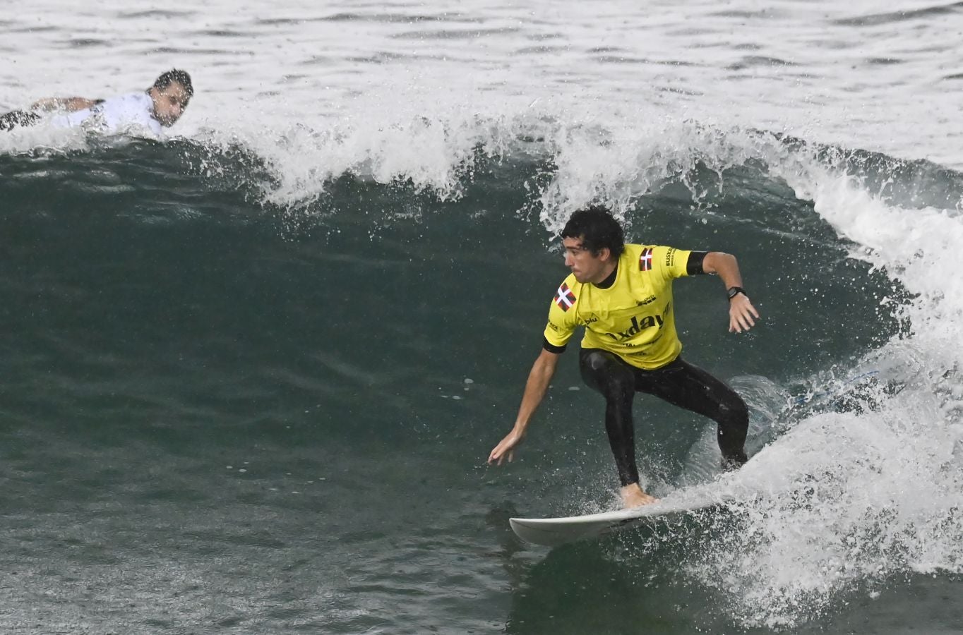 El joven, de 16 años, fue el gran dominador de la prueba superando a los franceses Andy Criere y Adrien Toyon. 