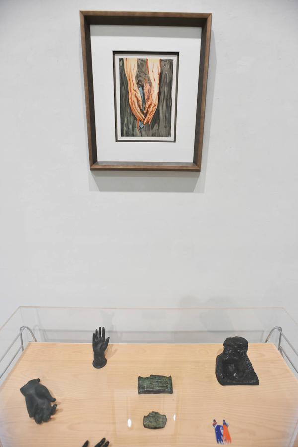 Fotos: La mano del artista que se torna en obra de arte