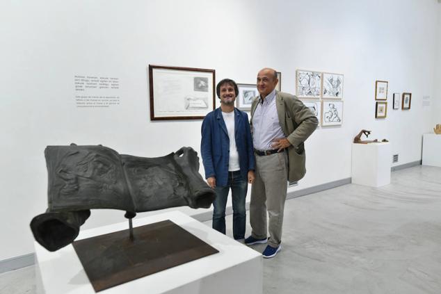 Fotos: La mano del artista que se torna en obra de arte