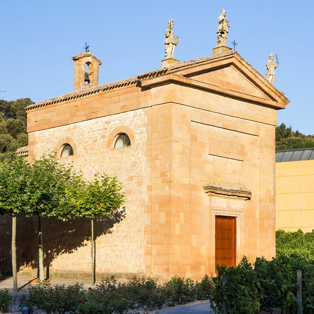 Señorío de Arinzano, Navarra. Modernizada por Rafael Moneo