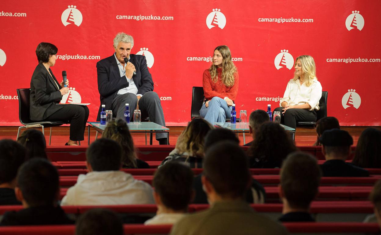 El exjugador de baloncesto Fernando Romay ha participado este martes en un debate organizado por la Cámara de Gipuzkoa. 