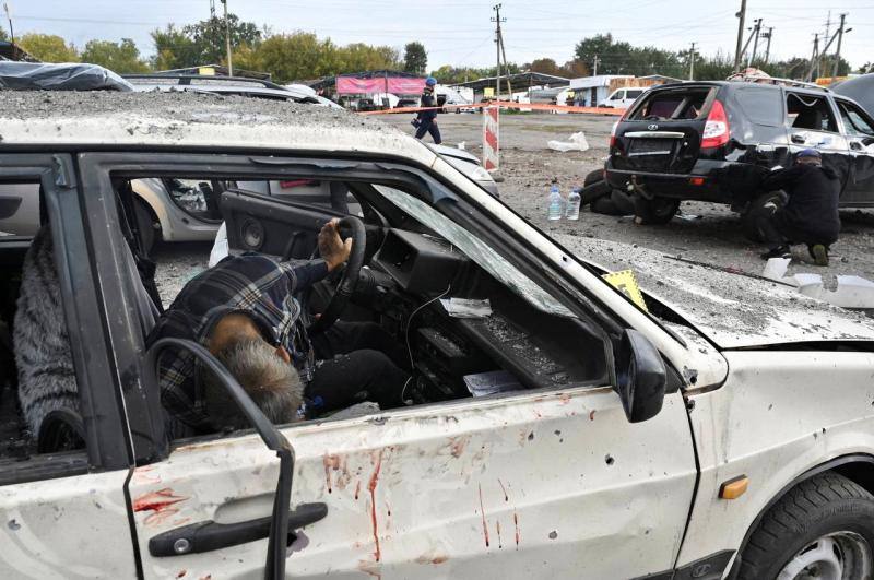 Fotos: Al menos 25 muertos en un ataque ruso a un «convoy humanitario» en Zaporiyia