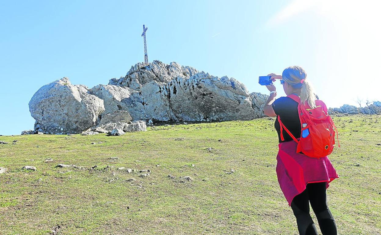 Kurtzebarri, ruta circular con track desde Mendiola
