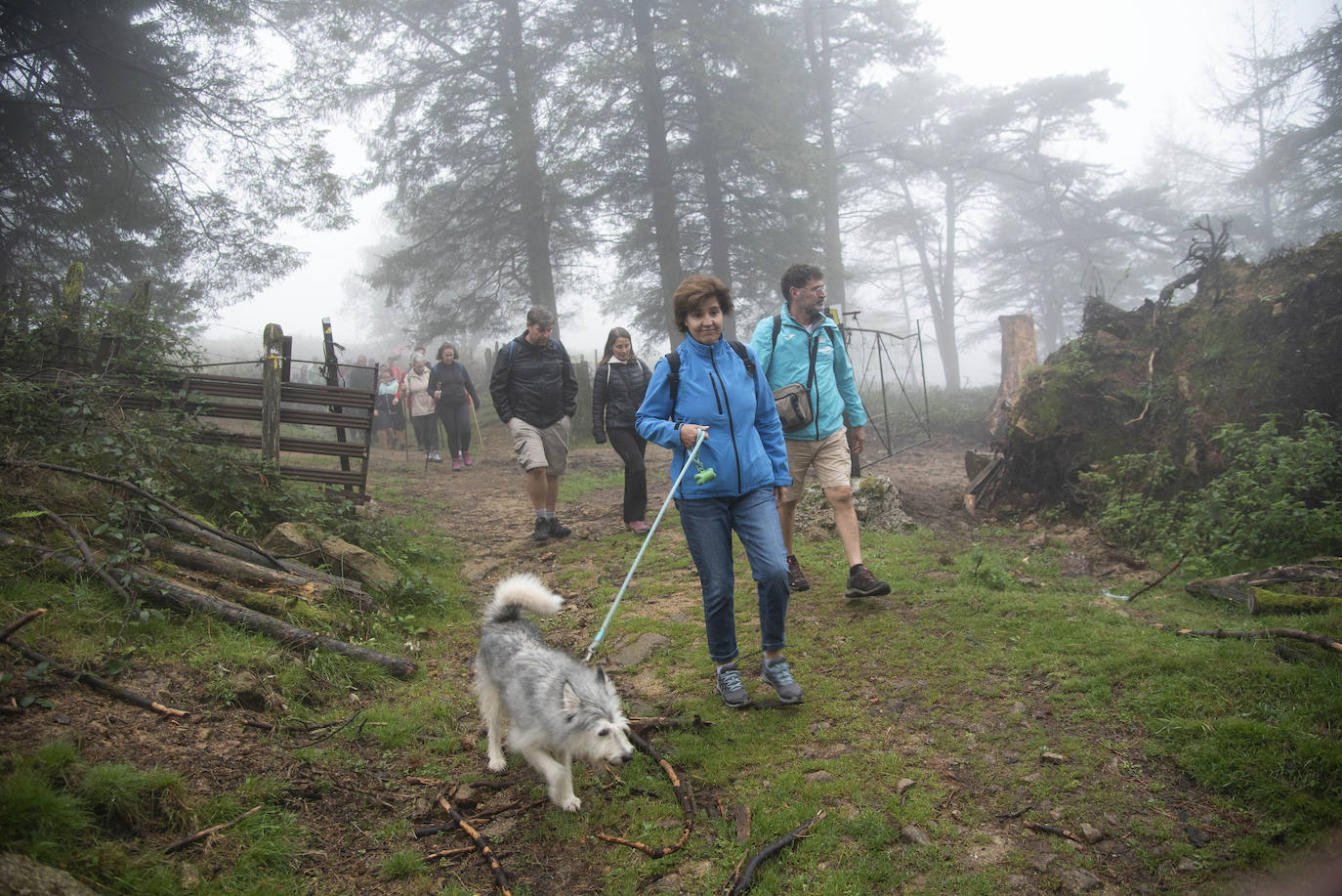 Fotos: Éxito en la salida a Oianleku de Mendira