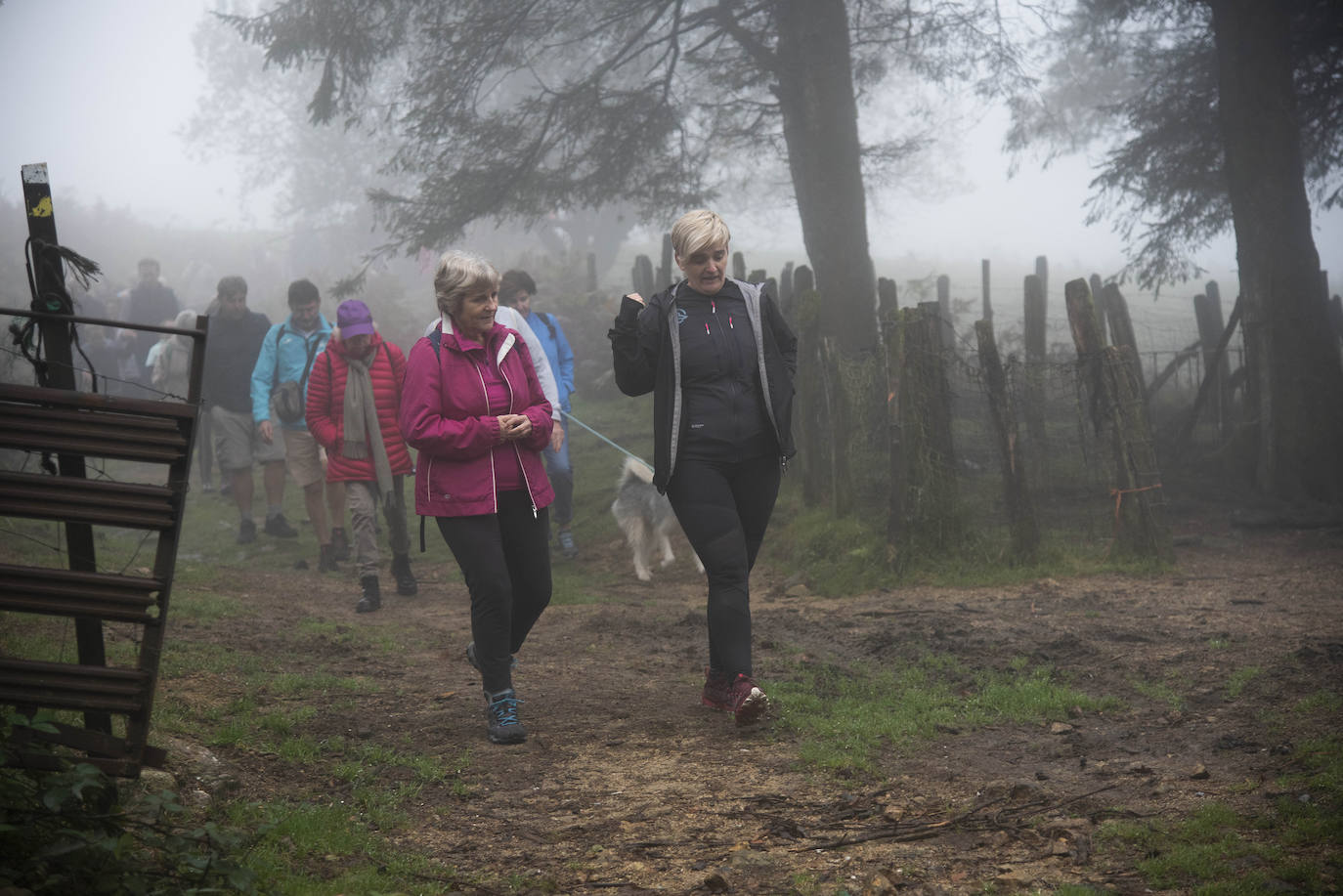 Fotos: Éxito en la salida a Oianleku de Mendira