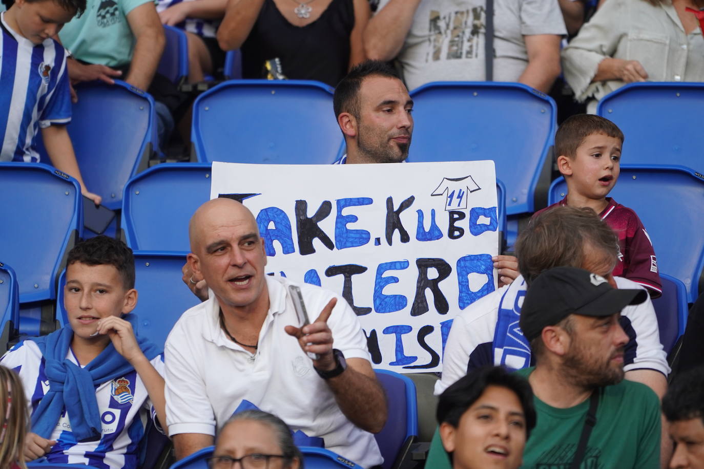 Fotos: Búscate en la grada