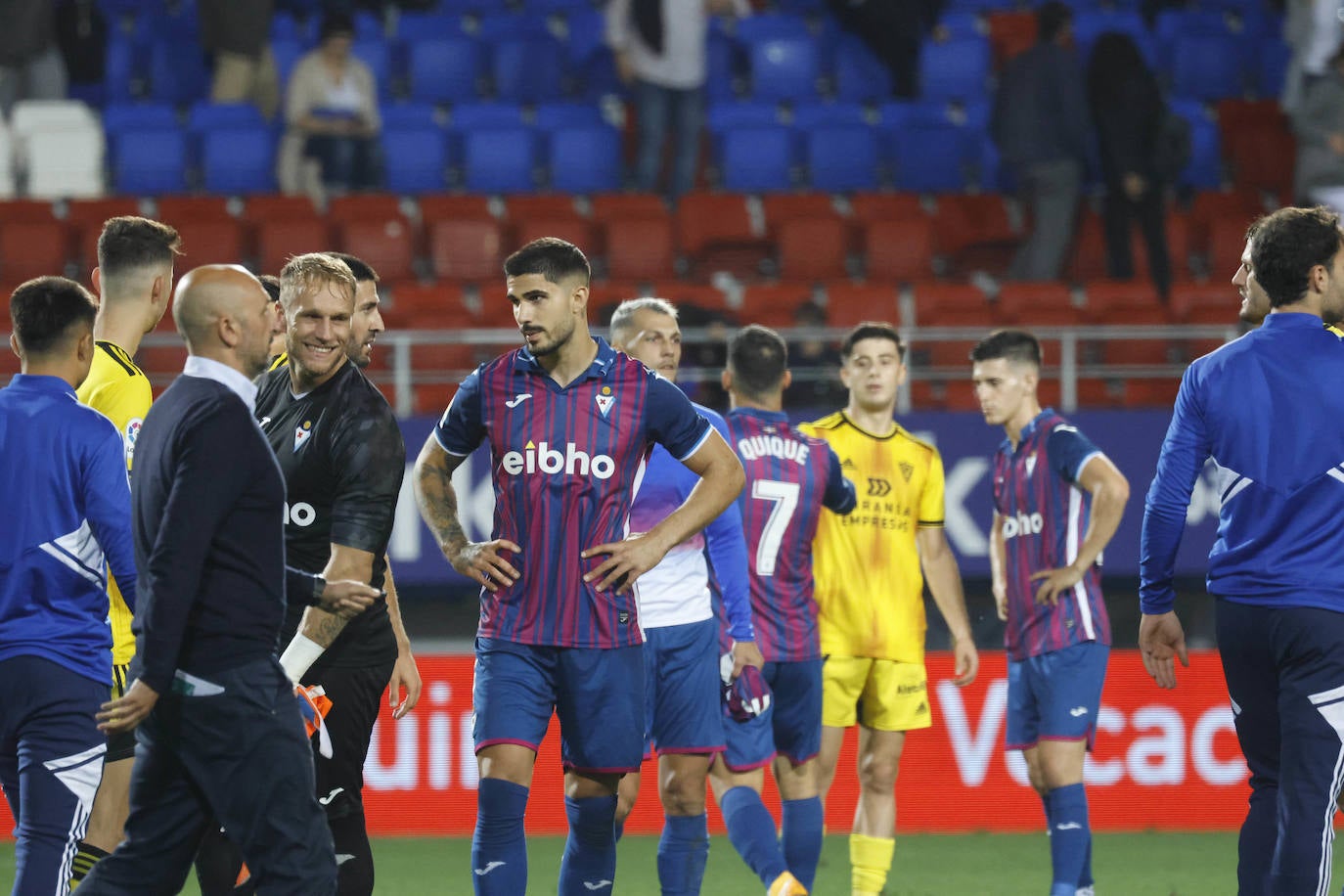 Fotos: El Eibar empata contra el Mirándes