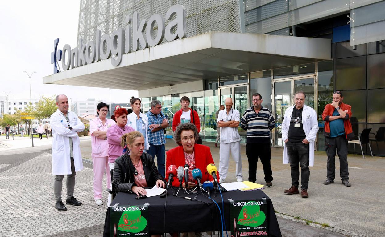 Profesionales y usuarios de Onkologikoa han convocado una manifestación para este sábado.