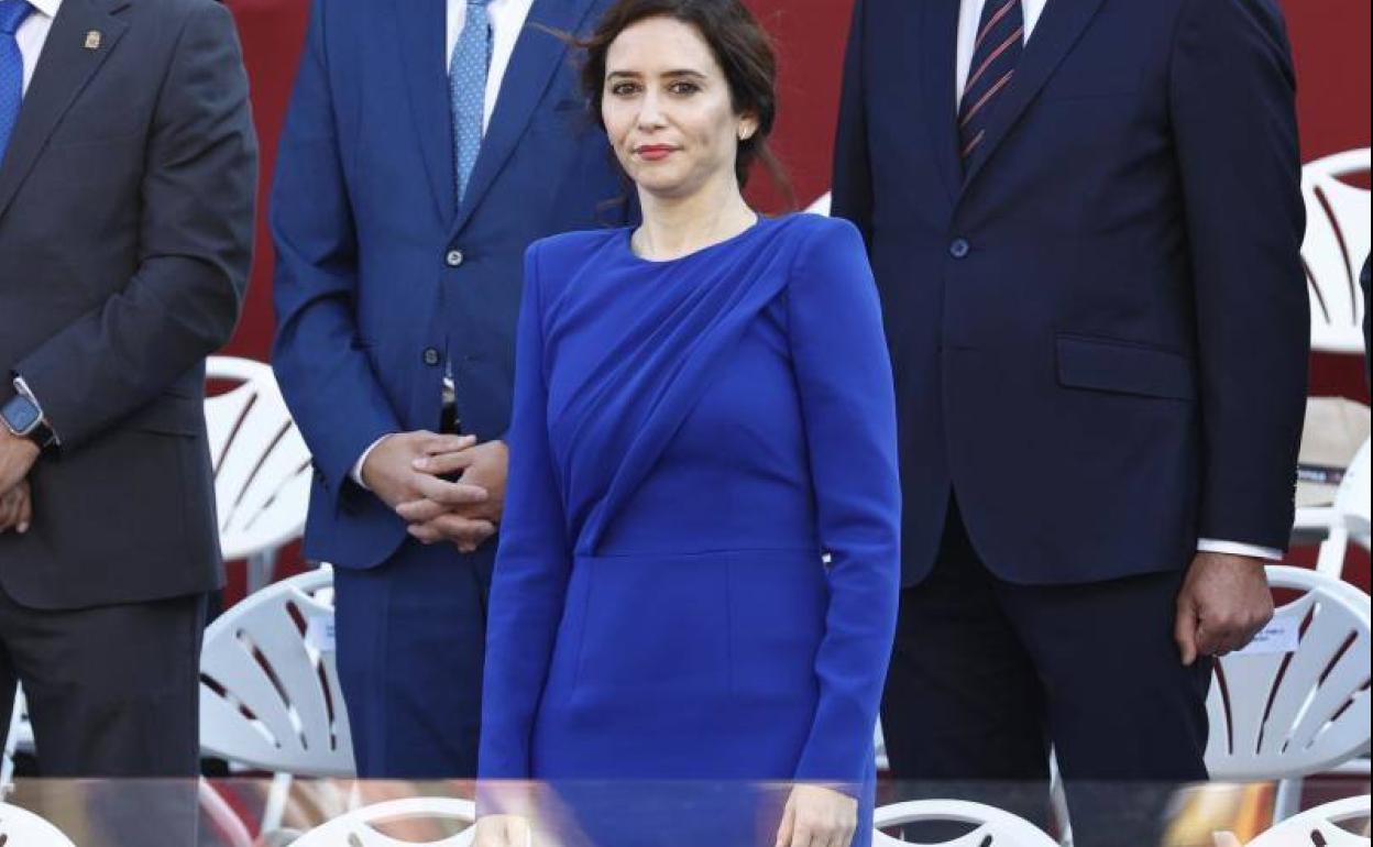 La presidenta de la Comunidad de Madrid, Isabel Díaz Ayuso, en un momento del desfile del 12-O