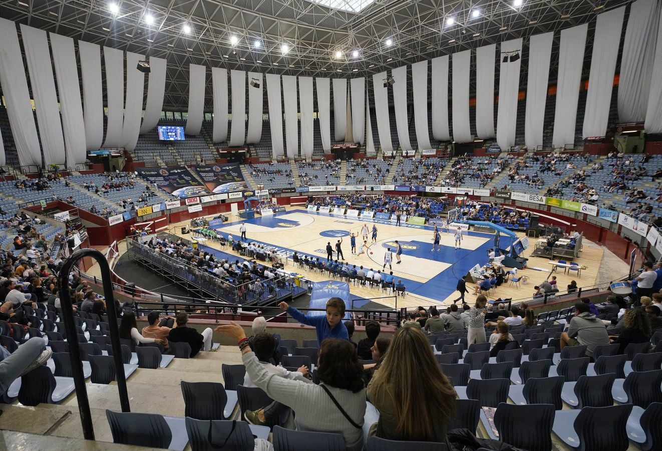 Fotos: Decepcionante estreno en casa