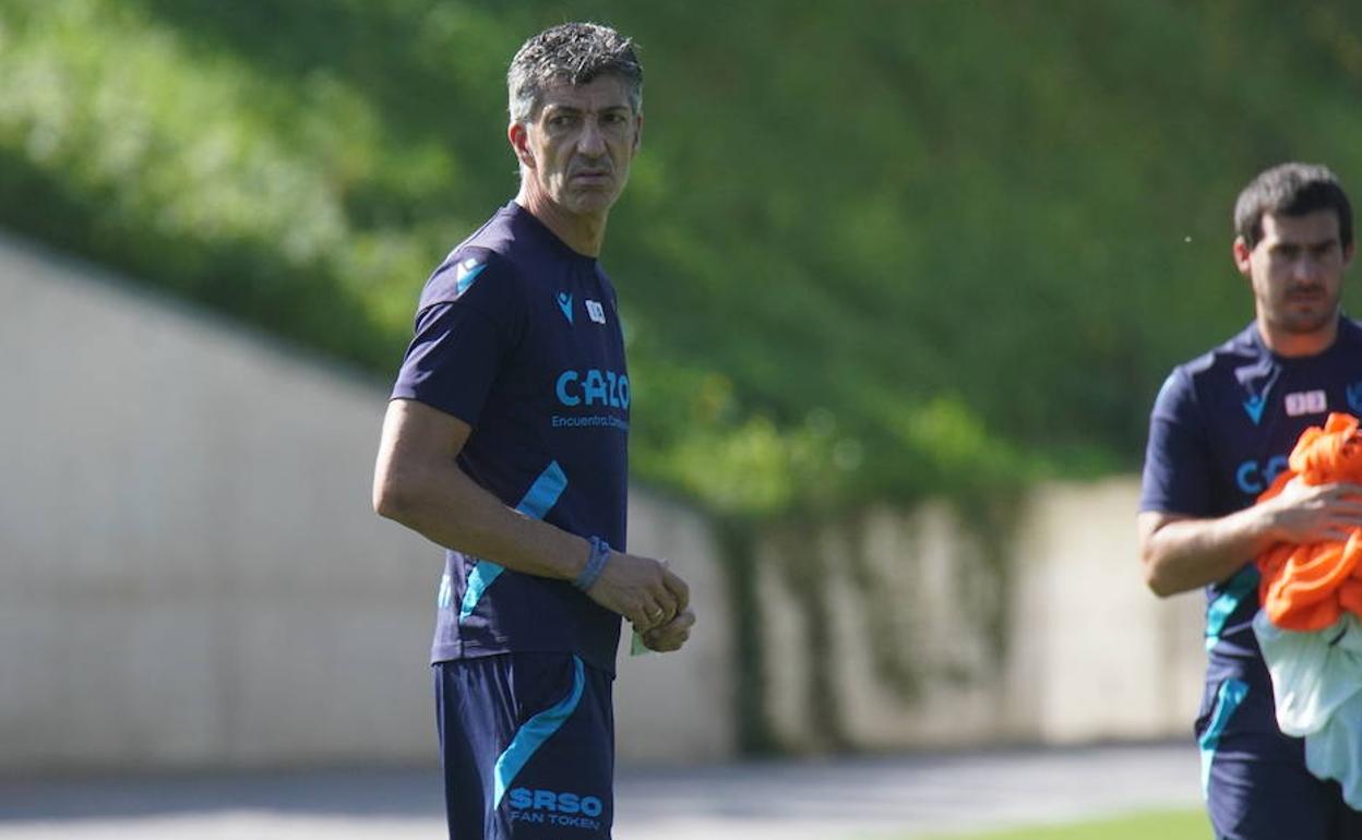 Imanol, serio esta mañana en el entrenamiento.