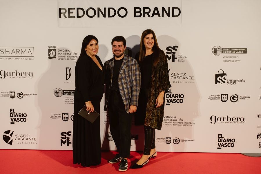 Fotos: Photocall del desfile de Redondo Brand en el Museo Balenciaga