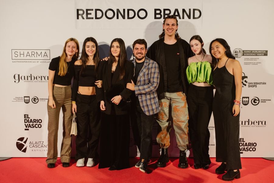 Fotos: Photocall del desfile de Redondo Brand en el Museo Balenciaga