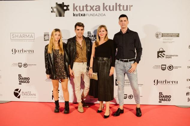 Fotos: Photocall del desfile de Kutxa Kultur Moda