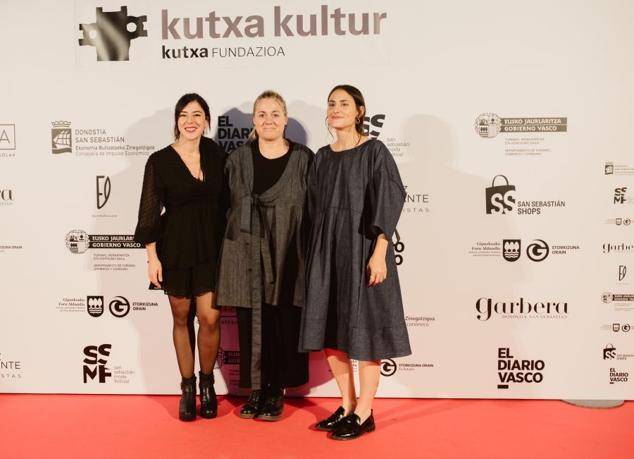 Fotos: Photocall del desfile de Kutxa Kultur Moda