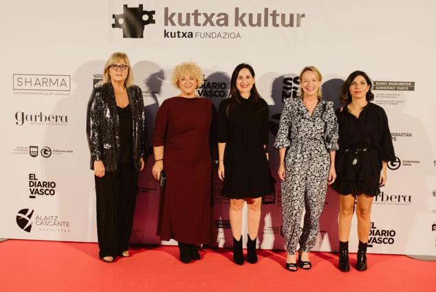 Fotos: Photocall del desfile de Kutxa Kultur Moda
