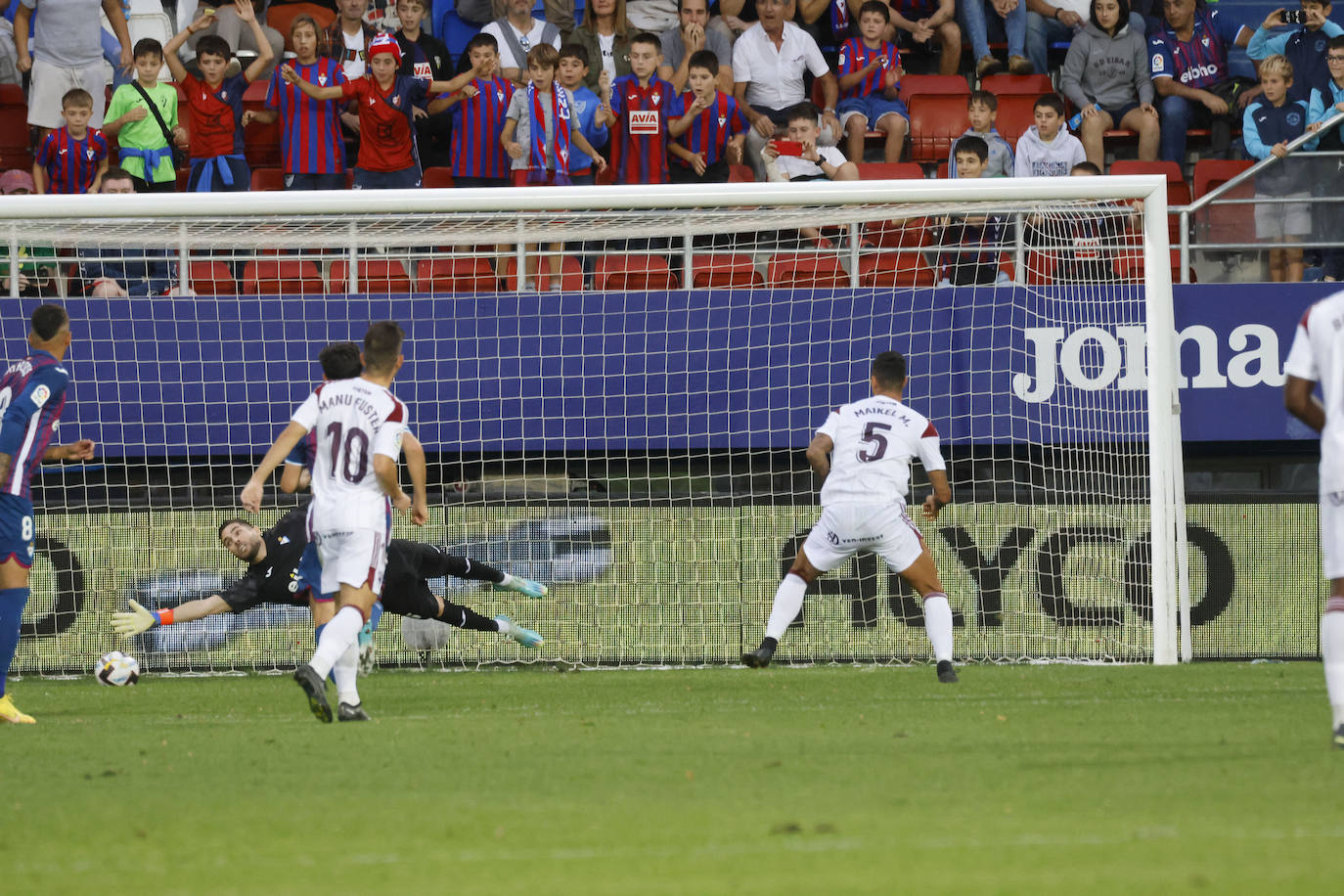 Fotos: Las mejores imágenes del Eibar-Albacete