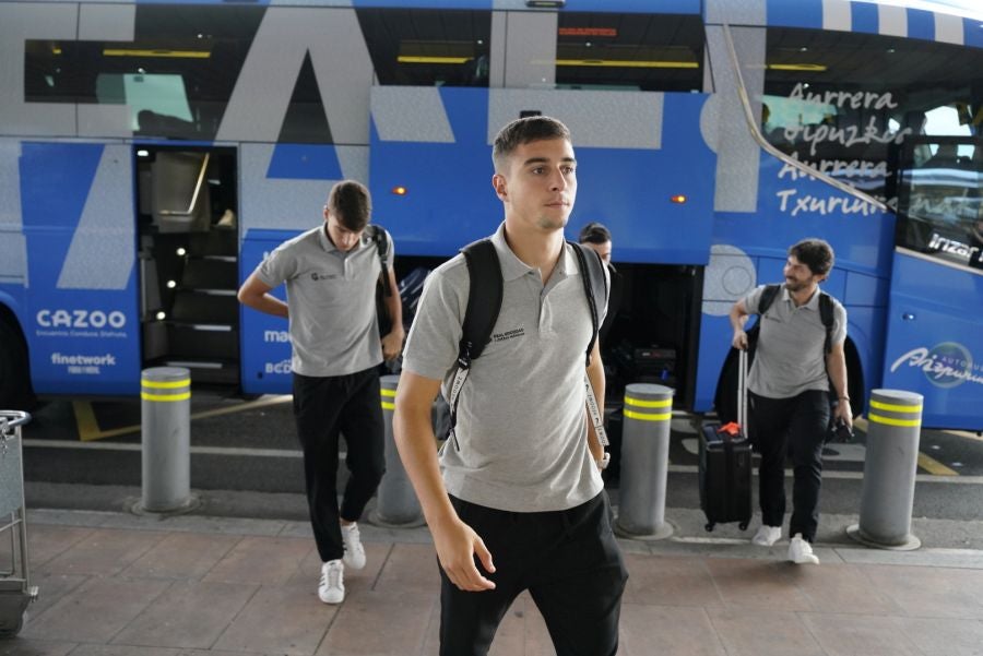 Fotos: Imanol se lleva 25 futbolistas a Nicosia